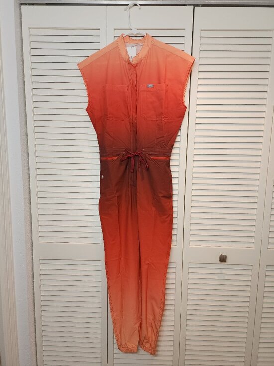 Figs Pants - Figs Rafaela Cargo ScrubJumpsuit Ombre Sunrise - Women's XS - BNWT - Rare